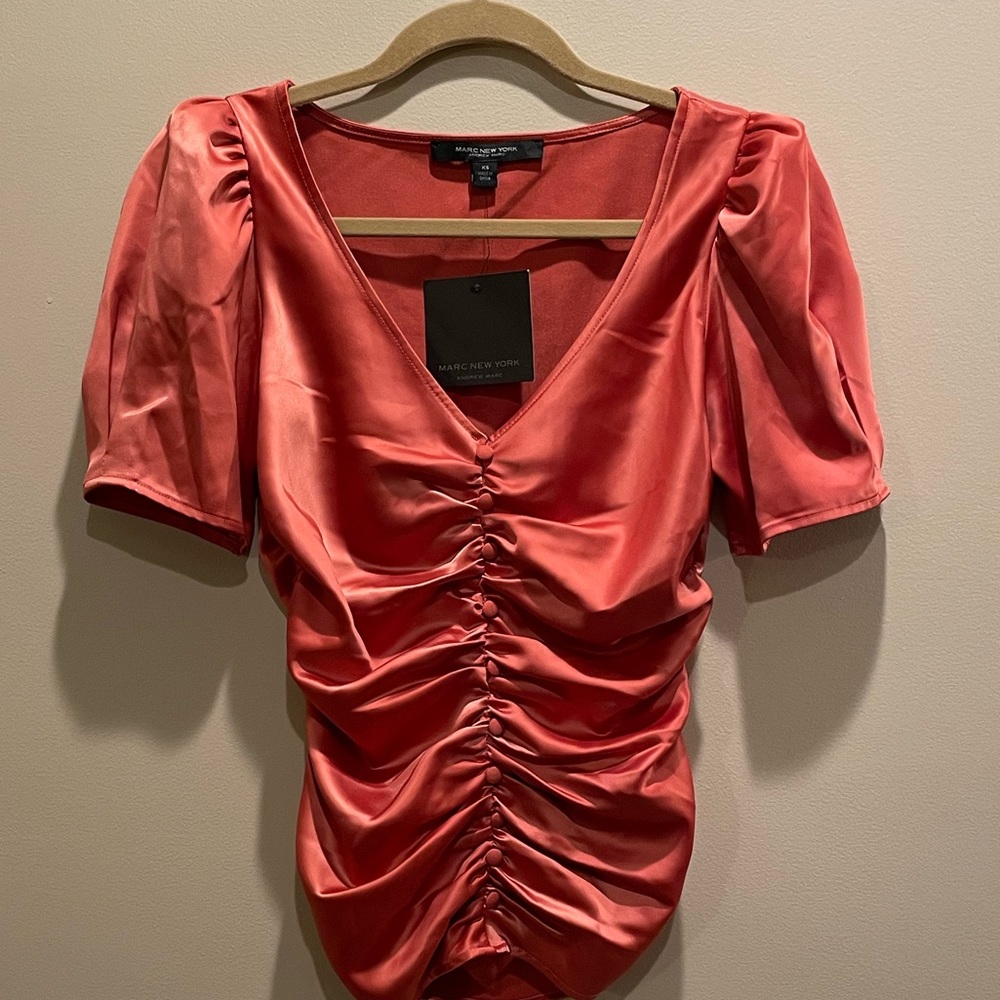NWT Marc New York Faded Rose Ruched Top